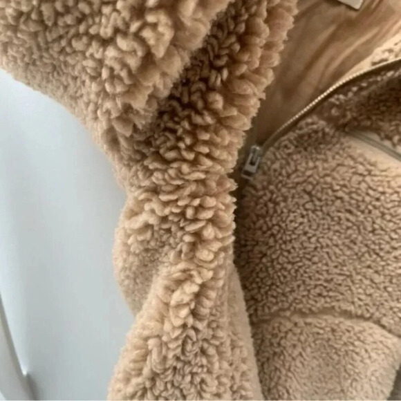 Aritzia Wilfred Free The Teddy Jacket  Neutral Tan Plush Sherpa Zip Up XS - Picture 10 of 14
